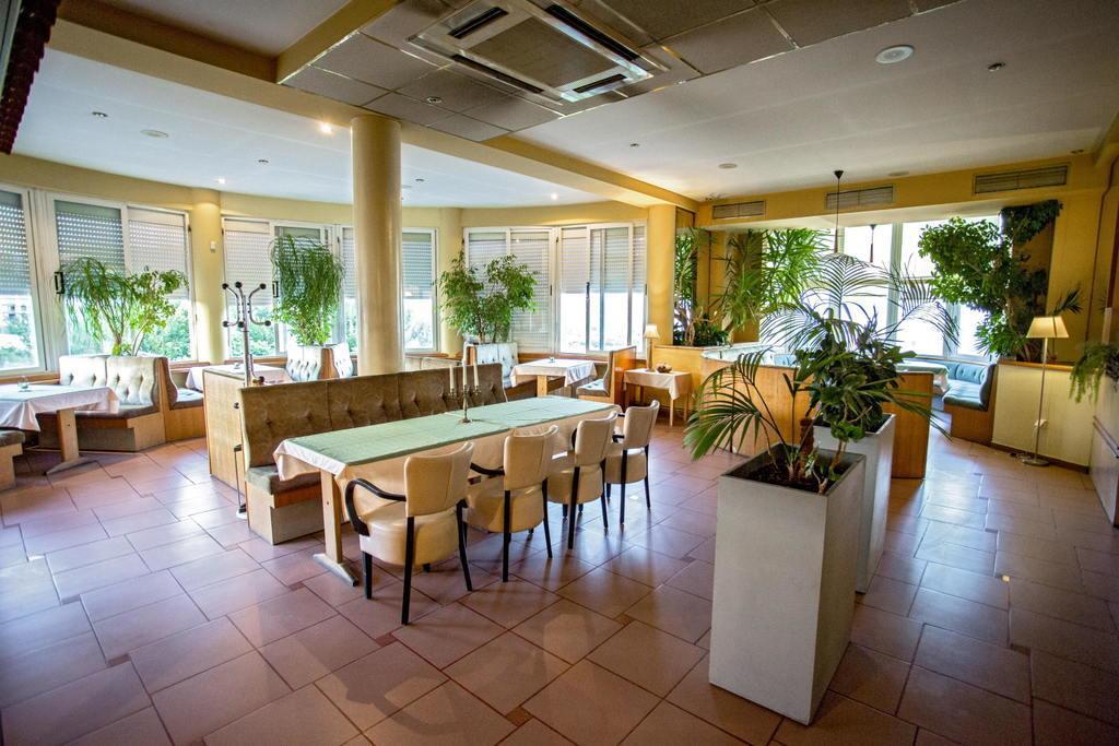 Rooms Margarita Stobreč Zewnętrze zdjęcie